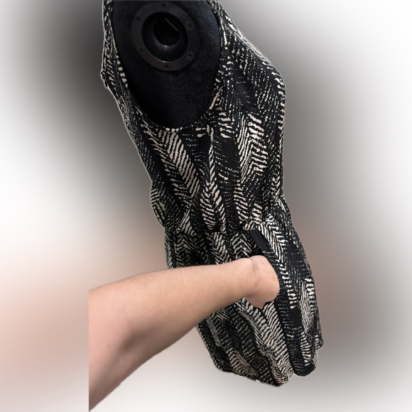 Black and White Romper // Mint Green // Size S // Bohemian Pattern - Picture 6 of 11